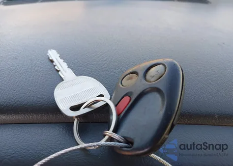 2005 Chevrolet Tahoe Ls z USA, uszkodzony, nr VIN 1GNEC13T35R241277